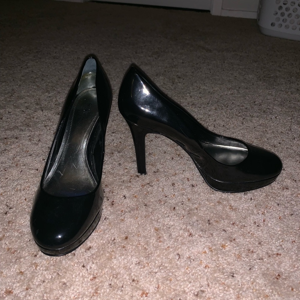 Black heels